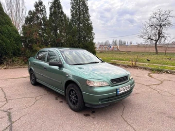 Авто Opel Astra 2005 № 8241235