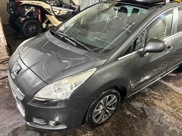 Авто Peugeot 5008 2010 № 8241252