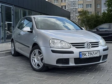 Авто Volkswagen Golf 2005 № 8241265