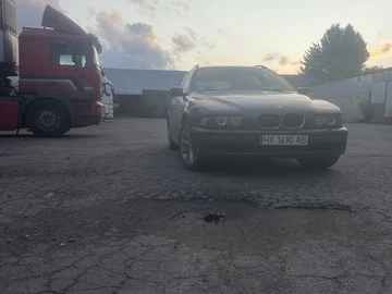 Авто BMW 5 Серия 1999 № 8241369