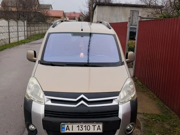 Авто Citroen Berlingo 2009 № 8241378