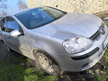 Авто Volkswagen Golf 2005 № 8241394