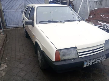 Авто ВАЗ 21099 1993 № 8241494