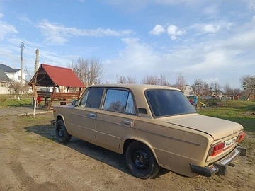 Авто ВАЗ 2103 1981 № 8241506