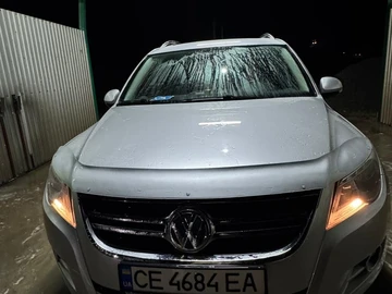 Авто Volkswagen Tiguan 2011 № 8241513