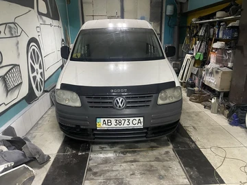 Авто Volkswagen Caddy 2006 № 8241643