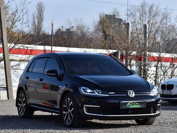 Авто Volkswagen Golf 2018 № 8241676
