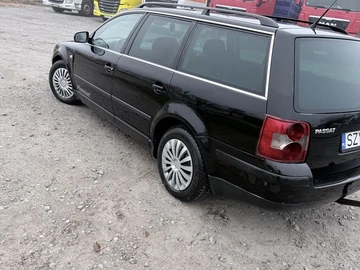 Авто Volkswagen Passat Hatchback 2003 № 8241893