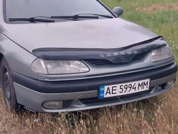 Авто Renault Laguna 1998 № 8242049