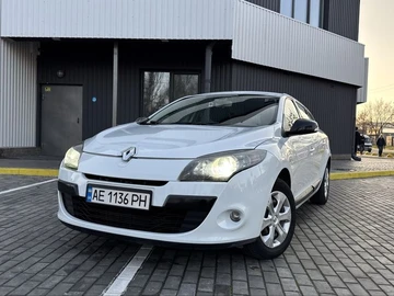 Авто Renault Megane 2011 № 8242085