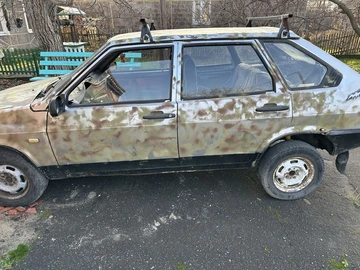 Авто ВАЗ 2109 1988 № 8242194