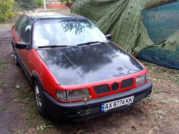Авто Volkswagen Passat Sedan 1992 № 8242236
