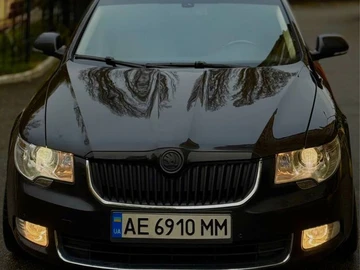 Авто Skoda Superb 2009 № 8242314