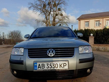 Авто Volkswagen Passat Sedan 2004 № 8242335