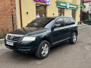 Авто Volkswagen Touareg 2004 № 8242343
