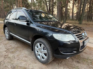 Авто Volkswagen Touareg 2007 № 8242369