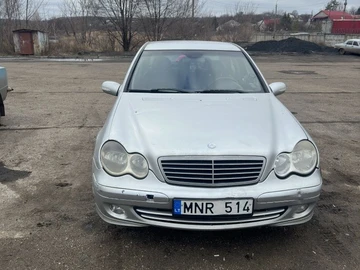 Авто Mercedes C Серия 2004 № 8242374