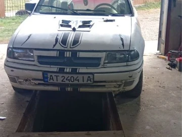 Авто Opel Astra 1992 № 8242515