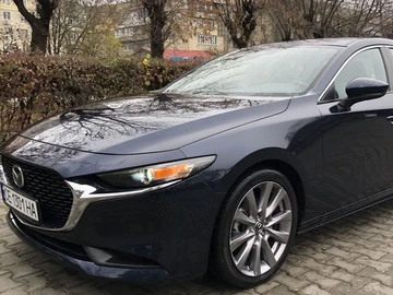 Авто Mazda 3 2020 № 8242537
