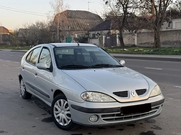 Авто Renault Megane 2000 № 8242539