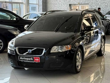 Авто Volvo V50 2008 № 8242545