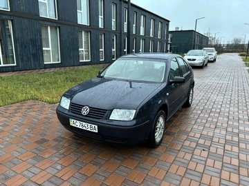 Авто Volkswagen Bora 2004 № 8242559