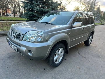 Авто Nissan X-Trail 2004 № 8242619