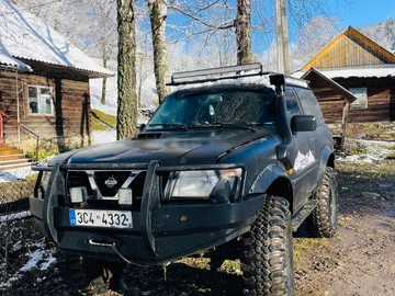 Авто Nissan Patrol 2003 № 8242624