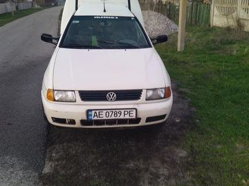 Авто Volkswagen Caddy 2002 № 8242636