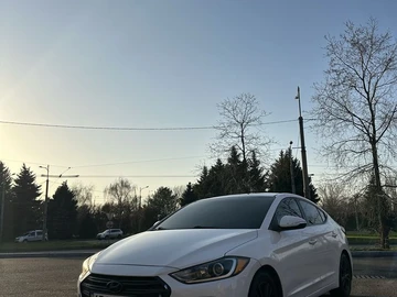 Авто Hyundai Elantra 2016 № 8242886
