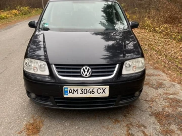 Авто Volkswagen Touran 2004 № 8242982