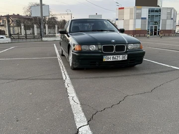 Авто BMW 3 Серия 1992 № 8243093