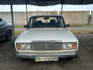 Авто ВАЗ 2107 2004 № 8243201