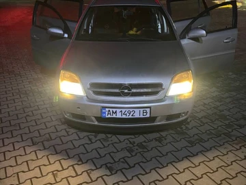 Авто Opel Vectra 2005 № 8243206