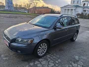 Авто Volvo V50 2006 № 8243215