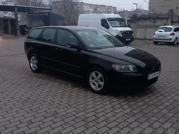 Авто Volvo V50 2006 № 8243225