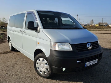 Авто Volkswagen Transporter 2007 № 8243319