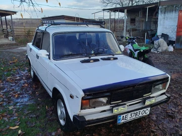 Авто ВАЗ 2105 1984 № 8243346