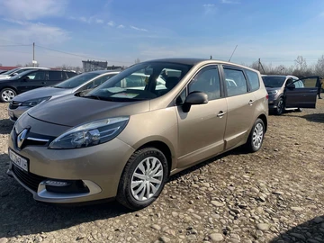 Авто Renault Scenic 2014 № 8243381
