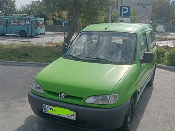 Авто Peugeot Partner 1999 № 8243449