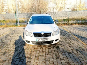Авто Skoda Octavia 2011 № 8243454