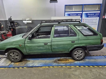 Авто Skoda Forman 1993 № 8243455