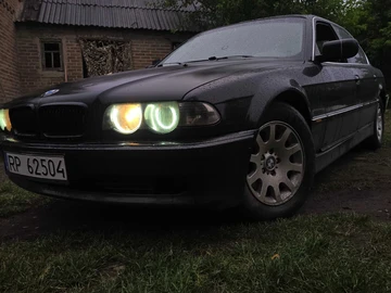 Авто BMW 7 Серия 2000 № 8243592