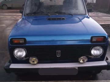 Авто ВАЗ 2121 1995 № 8243699