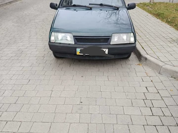 Авто ВАЗ 2109 2002 № 8243836