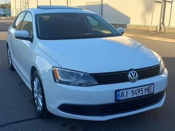 Авто Volkswagen Jetta 2012 № 8243956