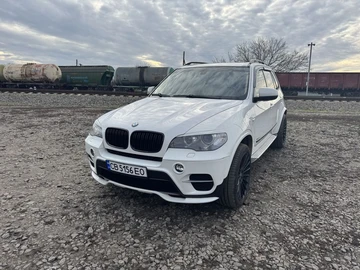 Авто BMW X5 2011 № 8244001