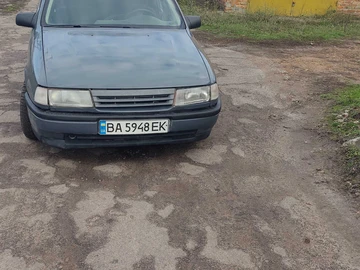 Авто Opel Vectra 1992 № 8244015