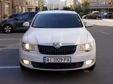 Авто Skoda Superb 2010 № 8244065