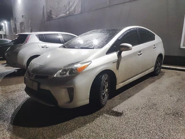 Авто Toyota Prius 2015 № 8244125